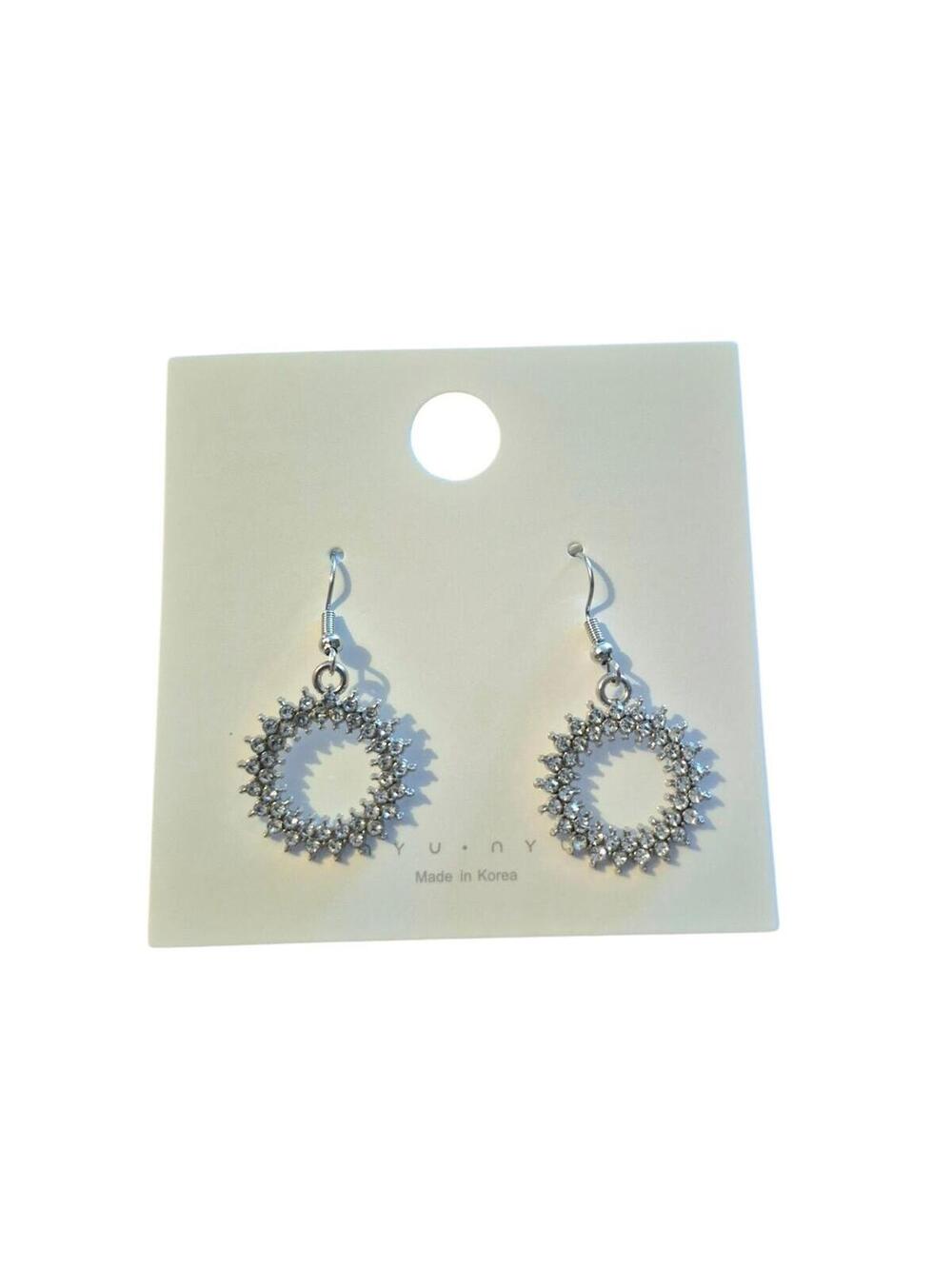 Circle rhinestone earrings